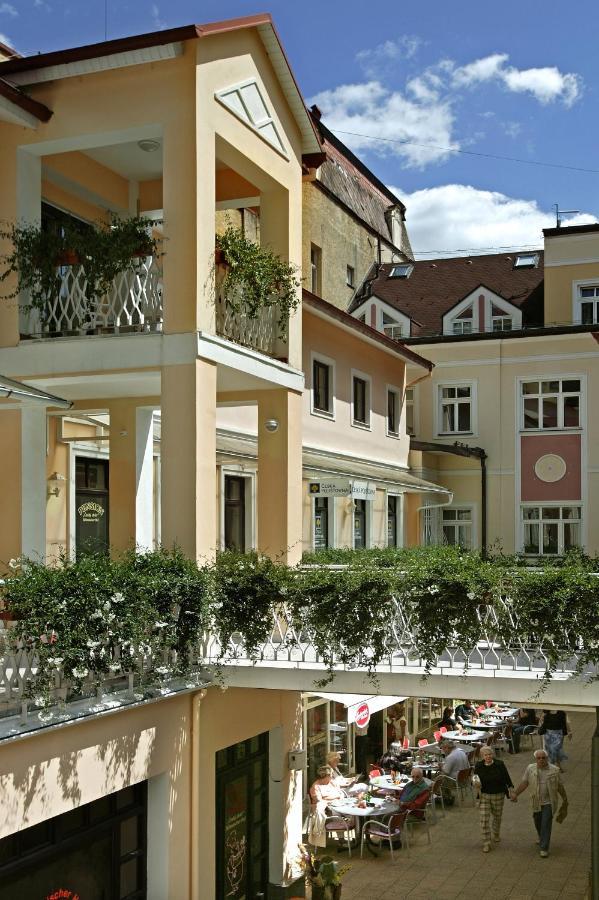 Apartmany Cesky Dvur Mariánské Lázně Екстериор снимка
