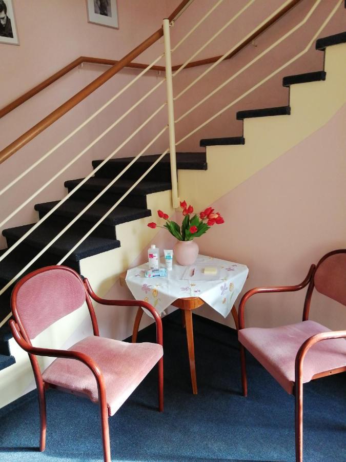 Apartmany Cesky Dvur Mariánské Lázně Екстериор снимка